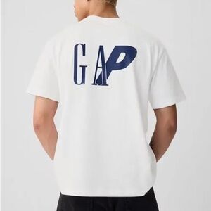 GAP Men's Short Sleeve White Tee with Navy Logo